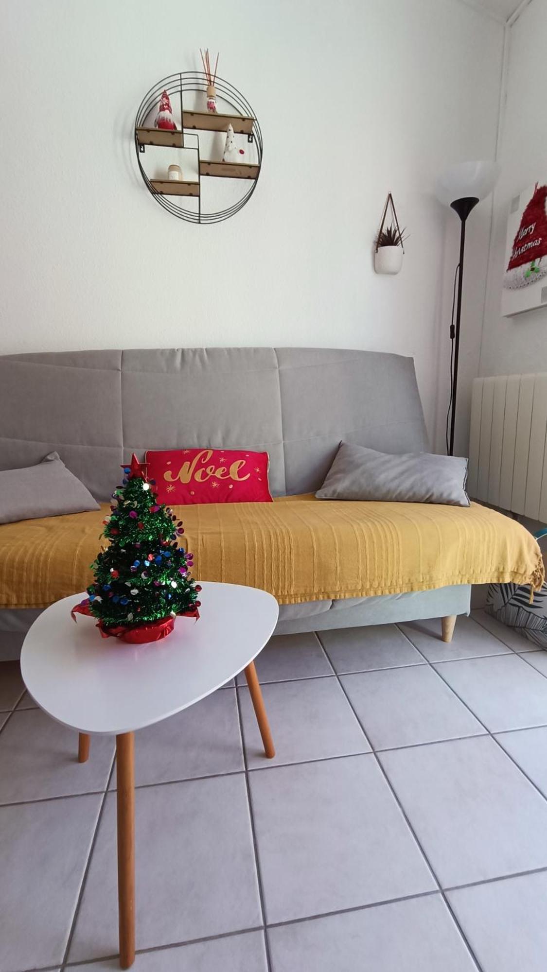 A 500 M De La Plage, Tout Confort Avec Wifi Le Barcarès Esterno foto